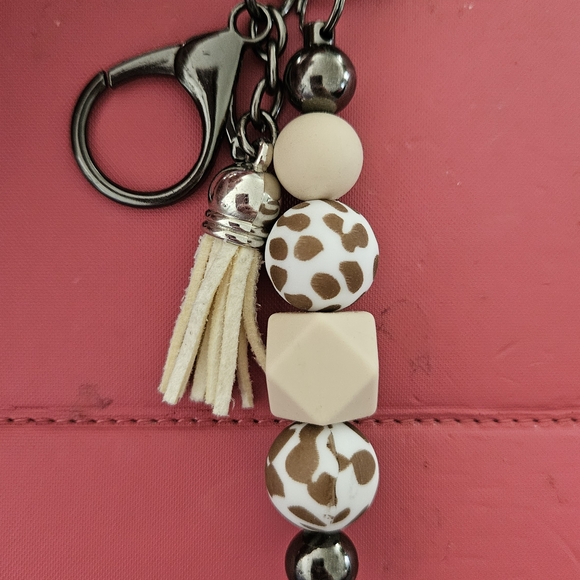 Beautiful Handmade Beaded Keychain's - Picture 10 of 10